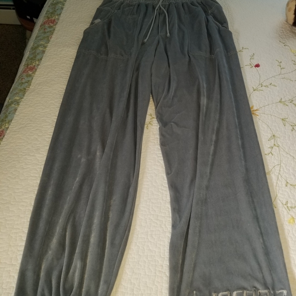 Nike Air Jordan 17 COOL GRAY Velour Sweatshirt and Pants - Picture 3 of 16
